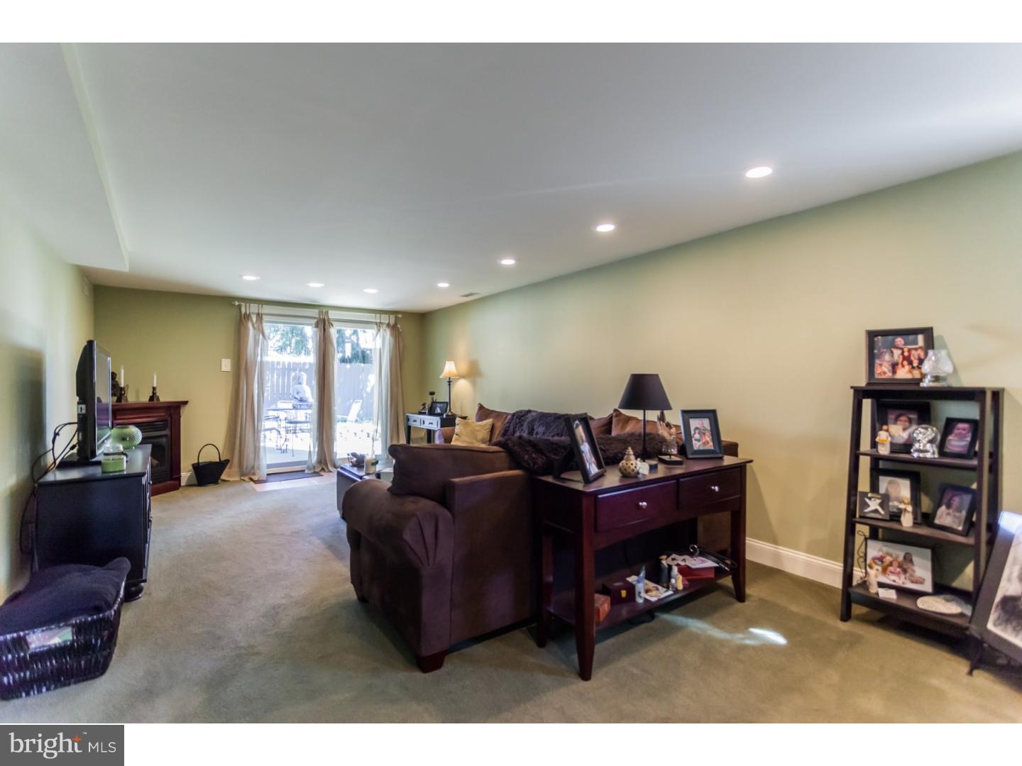111 Pocasset Road Philadelphia, PA 19115 - Photo 20 of 25 Family Room