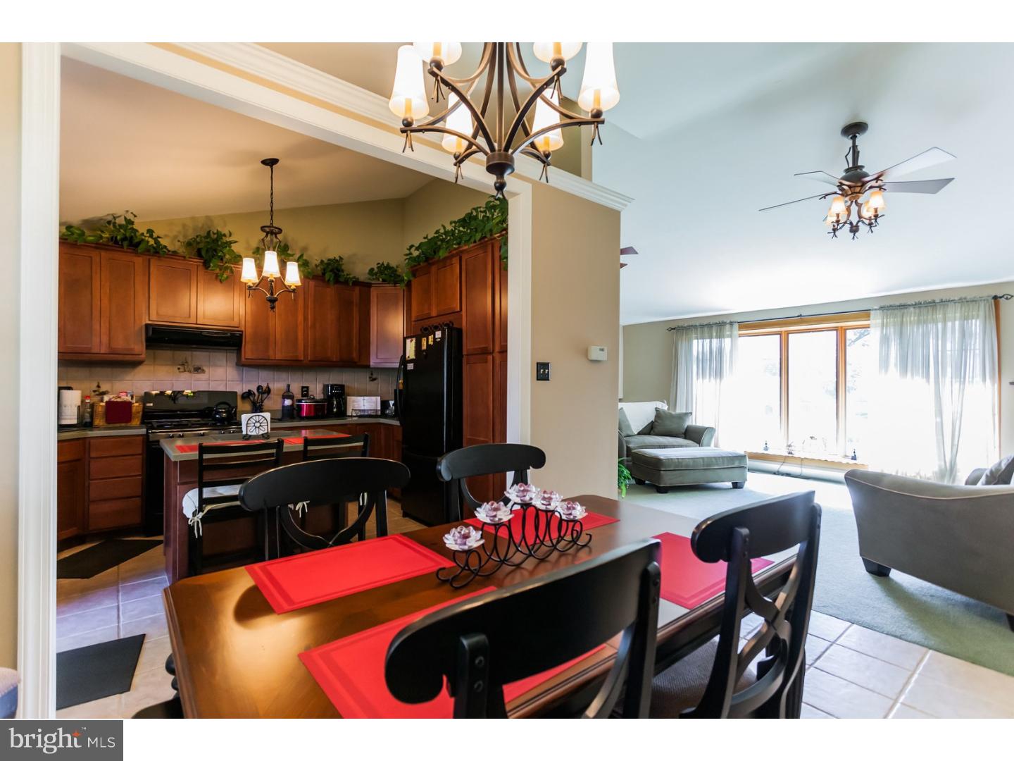 111 Pocasset Road Philadelphia, PA 19115 - Photo 8 of 25 Dining Room