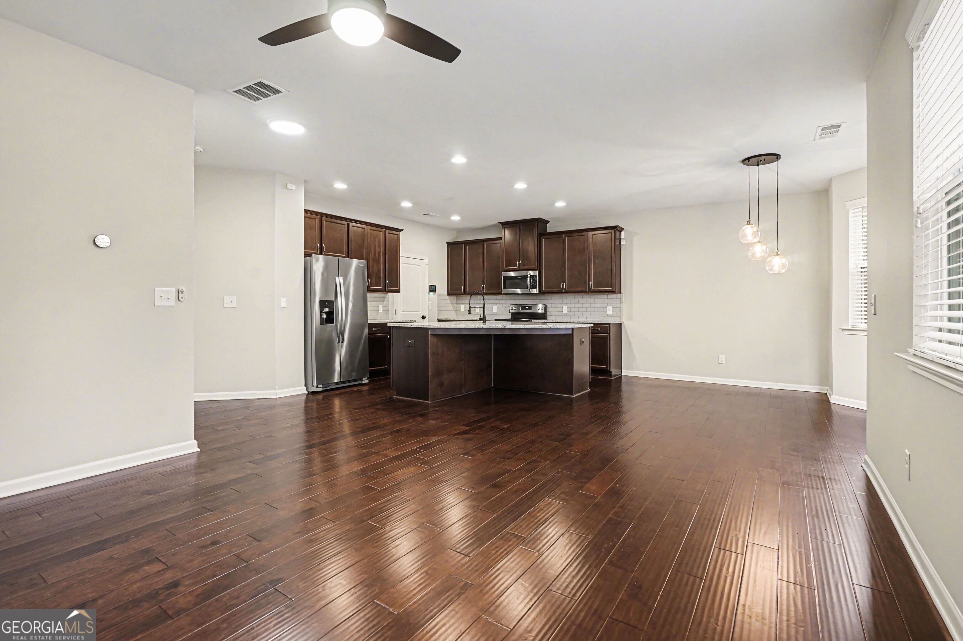 5873 Keystone Lane Lithonia, GA 30058 - Photo 8 of 30