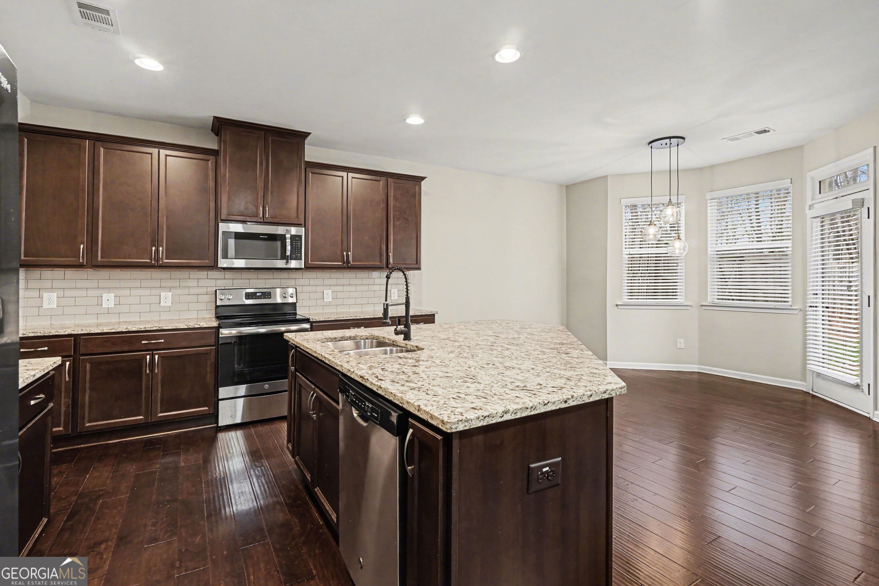 5873 Keystone Lane Lithonia, GA 30058 - Photo 10 of 30