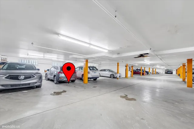 $309,900 | 5200 Oakton Street, Unit 102, Skokie, IL 60077