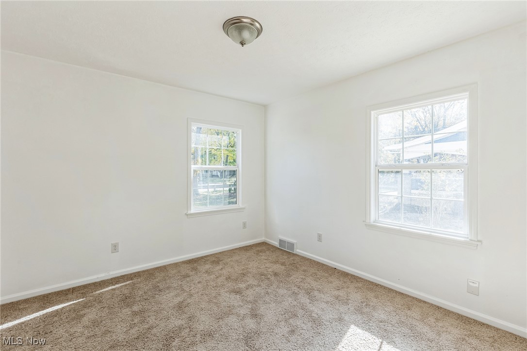 106 Berkley Road Elyria, OH 44035 - Photo 9 of 16 View of carpeted spare room