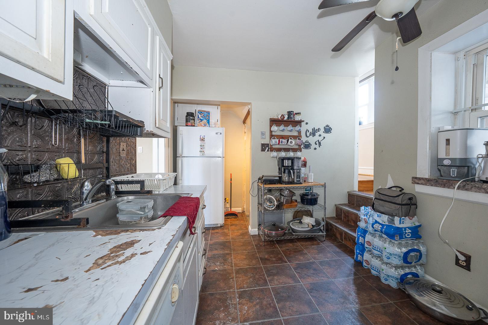 122 Crestview Road Upper Darby, PA 19082 - Photo 18 of 46 a room with furniture a rug and a closet
