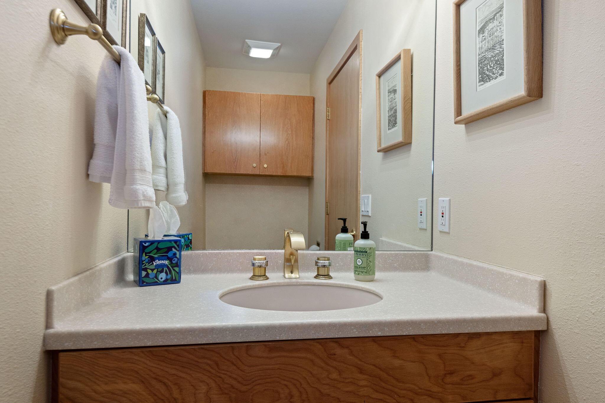 71059 Bracken Lane Black Butte Ranch, OR 97759 - Photo 29 of 49 29-web-or-mls-DSC_7256