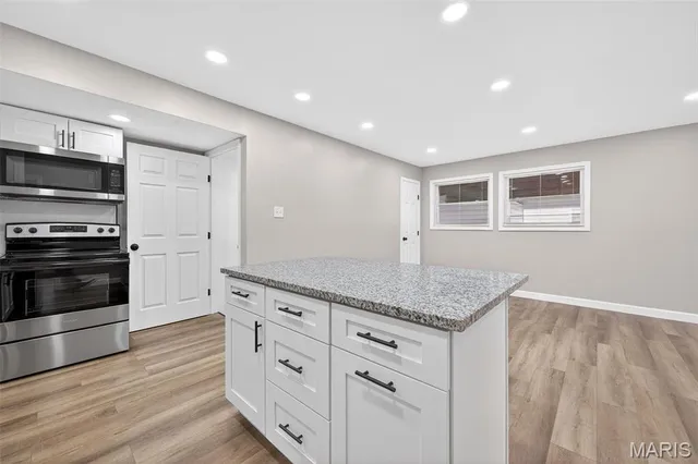 $195,000 | 695 Mullanphy Road, Florissant, MO 63031