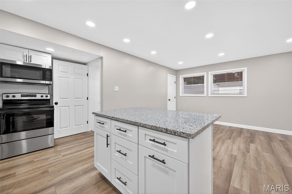 695 Mullanphy Road Florissant, MO 63031 - Photo 17 of 25