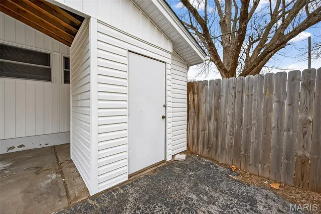 $195,000 | 695 Mullanphy Road, Florissant, MO 63031