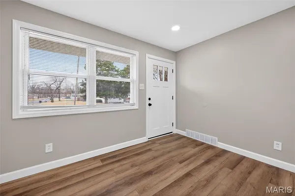 $189,900 | 695 Mullanphy Road, Florissant, MO 63031