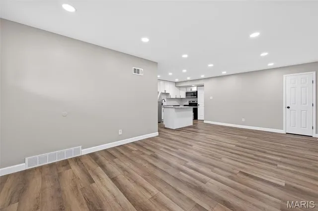 $195,000 | 695 Mullanphy Road, Florissant, MO 63031