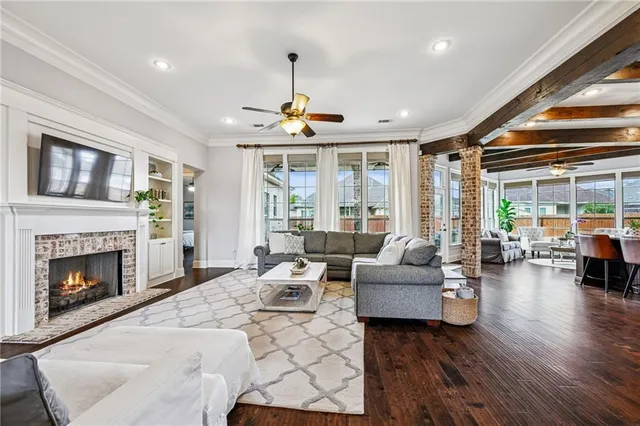 $624,900 | 483 Chateau Grimaldi, Mandeville, LA 70471