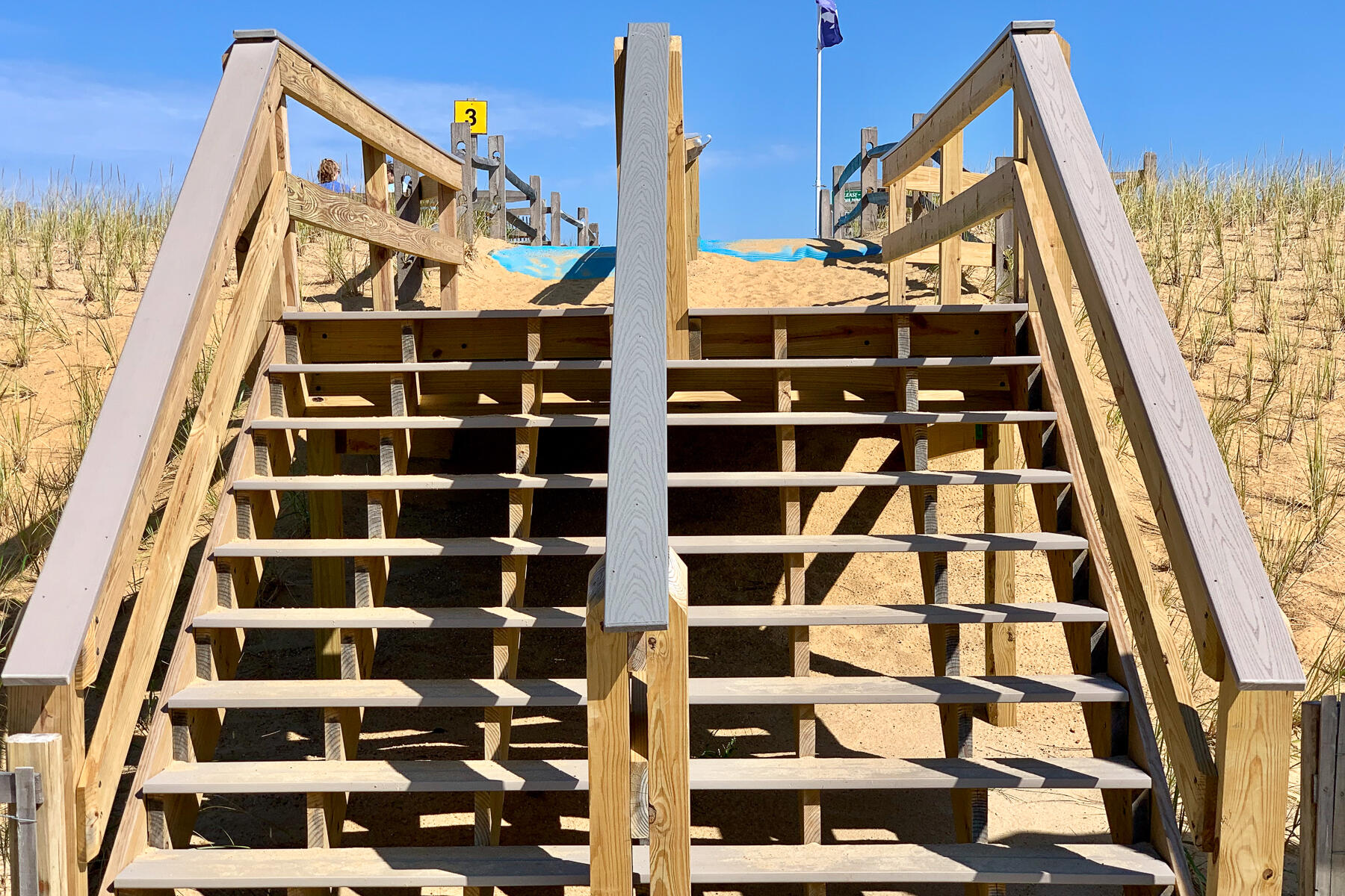 84 Beach Road Orleans, MA 02653 - Photo 37 of 45 front view of a building