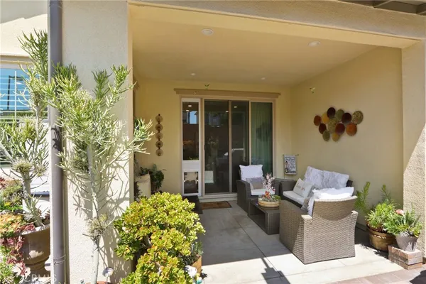$1,500,000 | 10902 Flora Park Way, Cypress, CA 90720