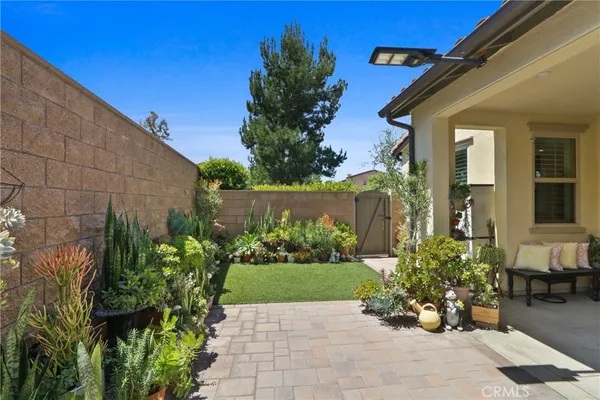 $1,500,000 | 10902 Flora Park Way, Cypress, CA 90720