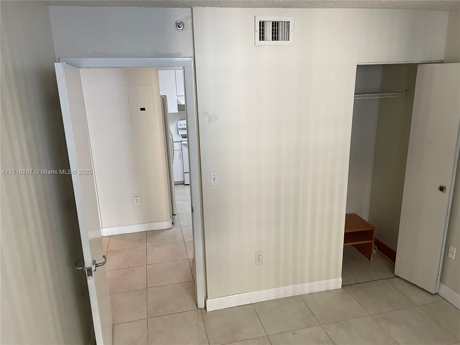 104 Southwest 9th Street, Unit 1106 Miami, FL 33130 - Photo 20 of 36 Gallery Image 20