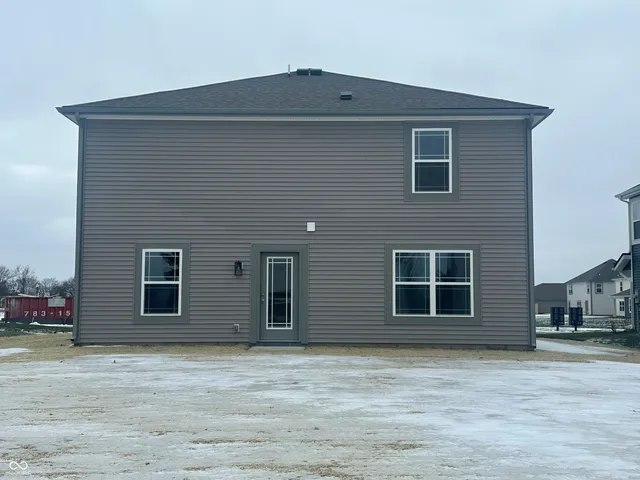 $324,900 | 1237 Simms Lane, Greenfield, IN 46140