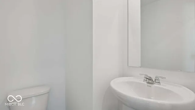 $324,900 | 1237 Simms Lane, Greenfield, IN 46140