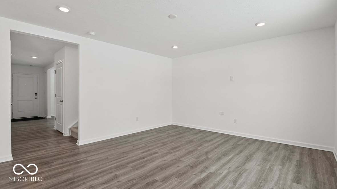 1237 Simms Lane Greenfield, IN 46140 - Photo 8 of 49 Gallery Image 8
