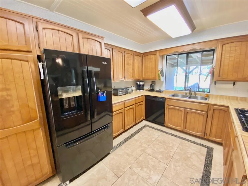 2833 Echo Valley Road Jamul, CA 91935 - Photo 4 of 25 Gallery Image 4