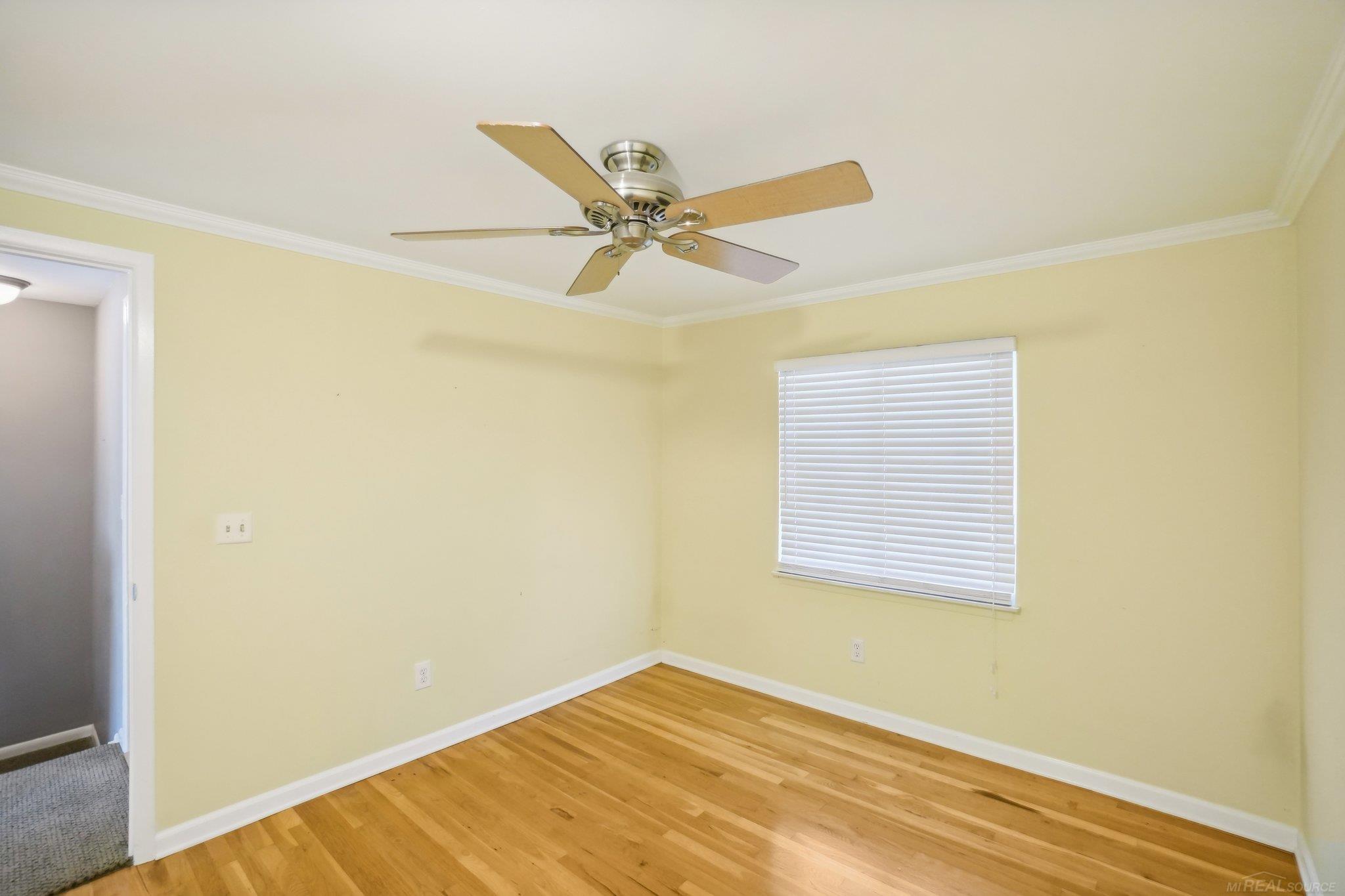 494 Baldwin Avenue Rochester, MI 48307 - Photo 19 of 38 50154932-085dc5d6-48fa-4536-9e6f-448f0eb273e7.JPG