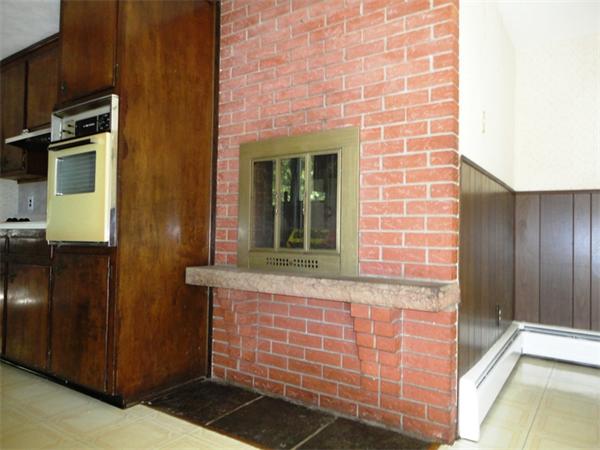 219 Forest Hills Road Springfield, MA 01128 - Photo 16 of 18 a view of outdoor space