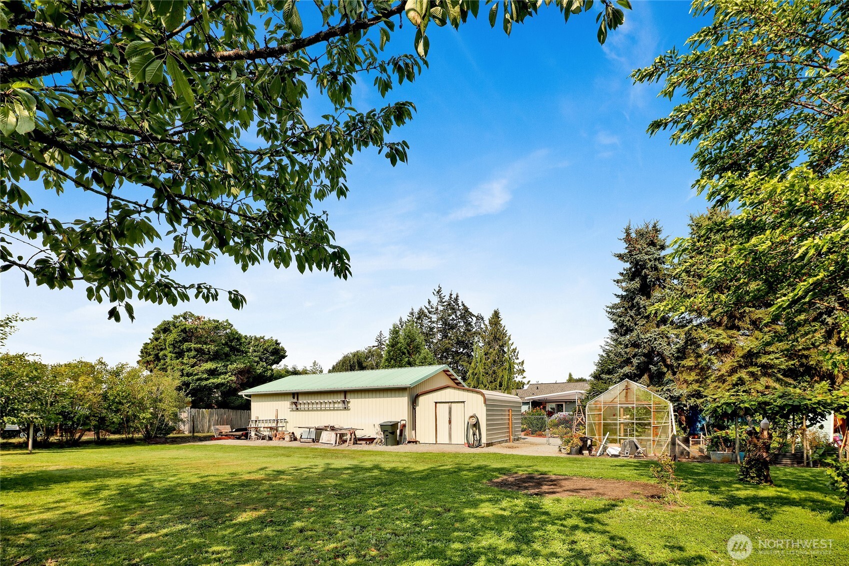 3725 Legg Road Bow, WA 98232 - Photo 11 of 40 Gallery Image 11