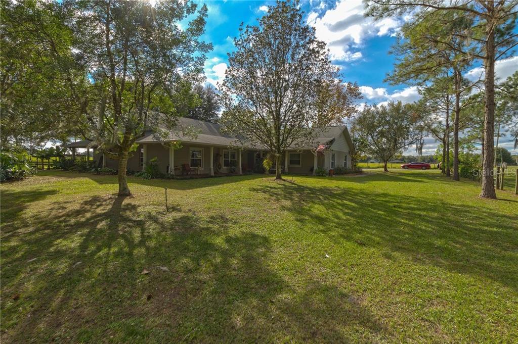 3327 Powerline Road Lithia, FL 33547 - Photo 2 of 25 Gallery Image 2