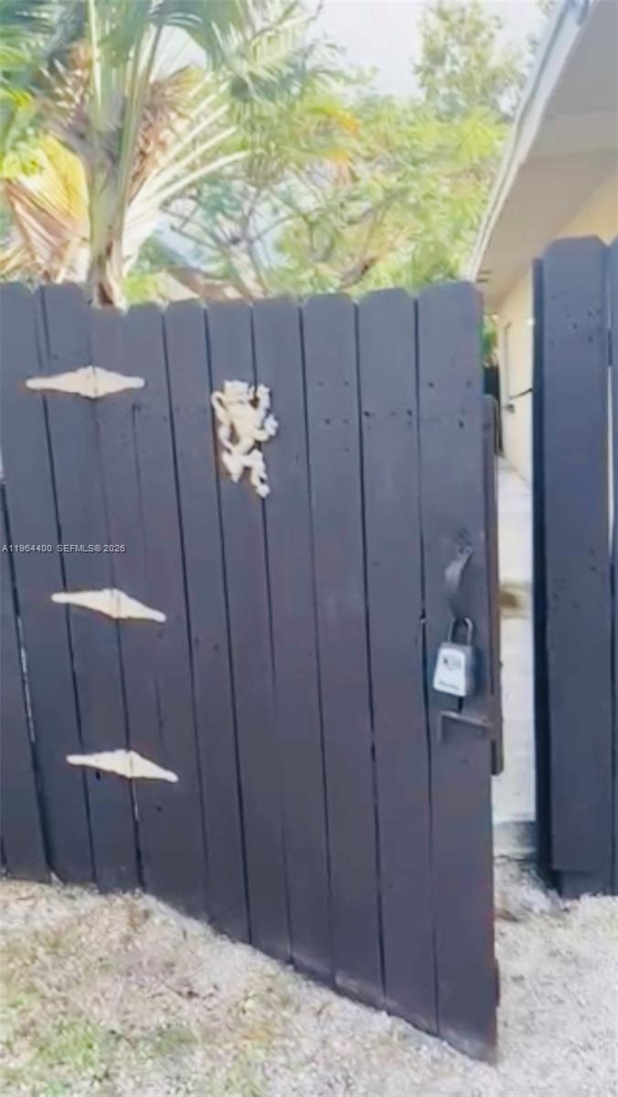 2402 Northwest 42nd Street Miami, FL 33142 - Photo 12 of 32