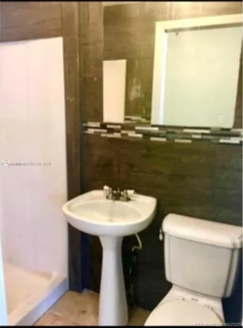 $2,999 | 2402 Northwest 42nd Street, Miami, FL 33142