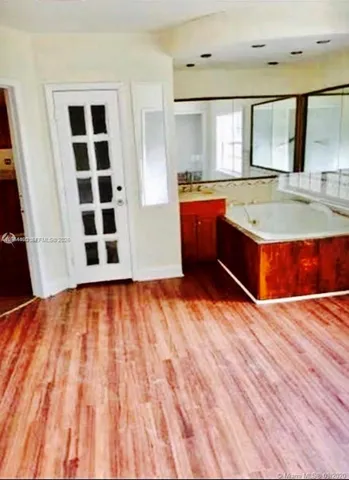 $2,999 | 2402 Northwest 42nd Street, Miami, FL 33142