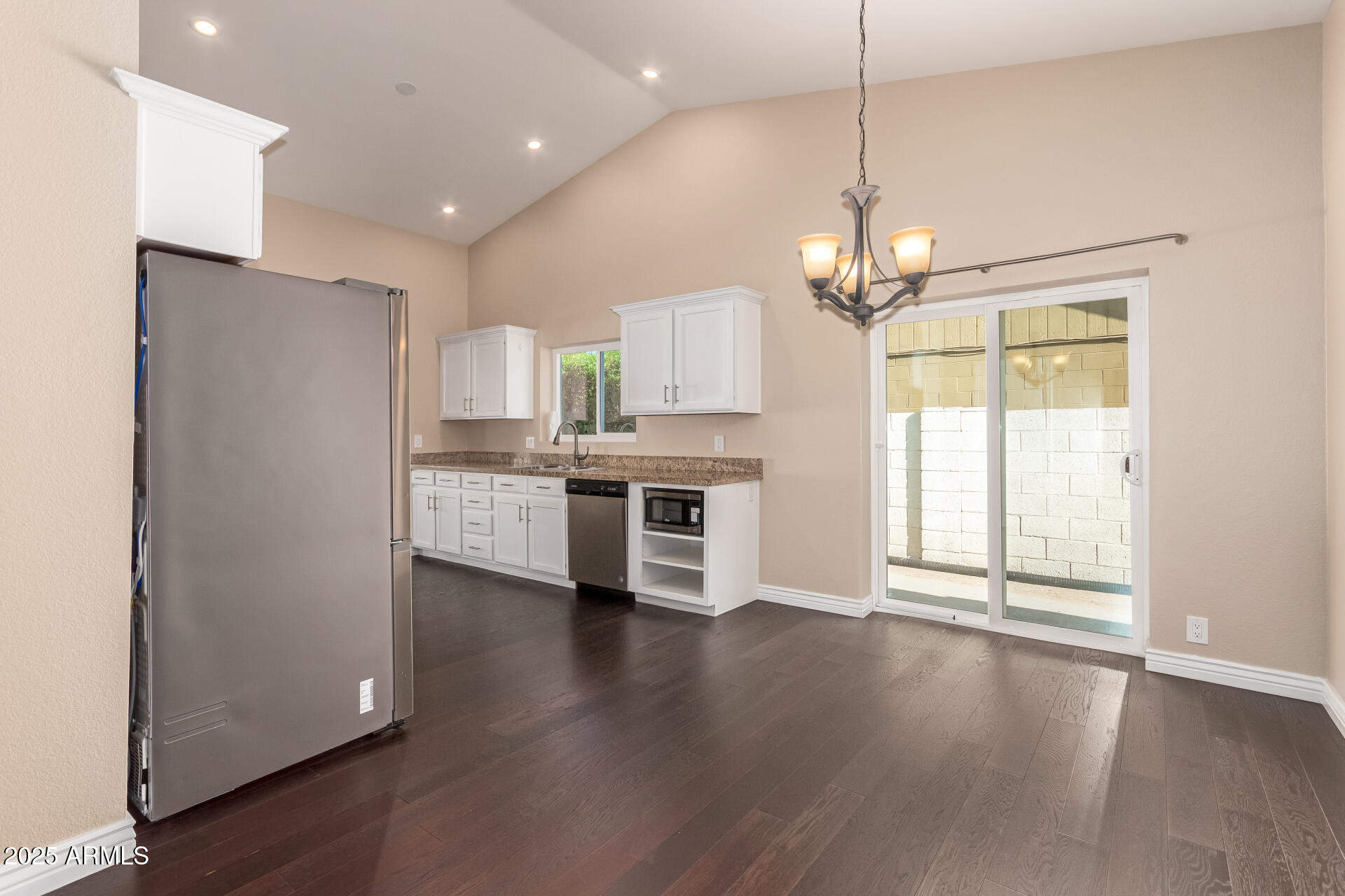 9024 West Granada Road Phoenix, AZ 85037 - Photo 11 of 33 10 - Granada