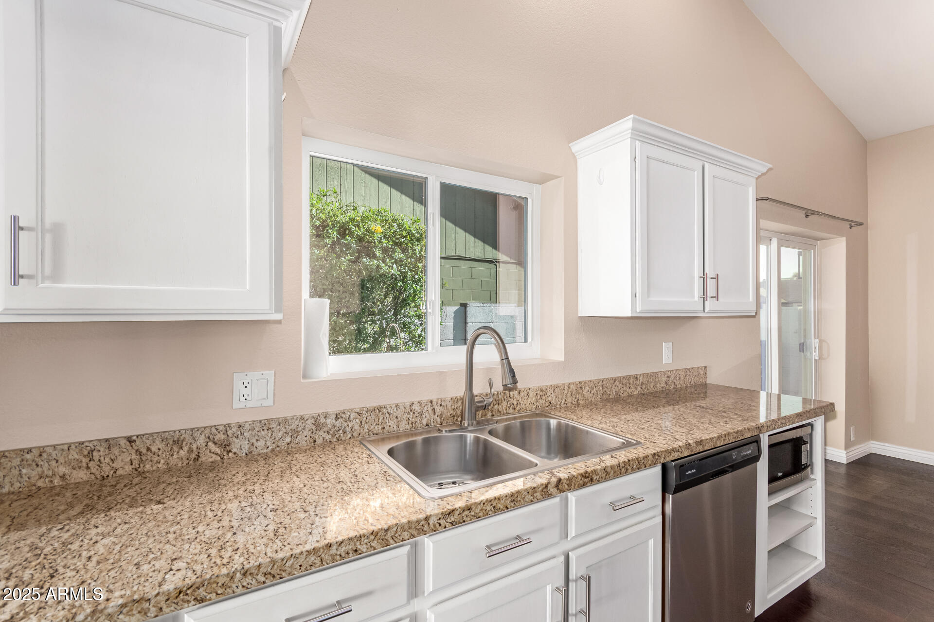 9024 West Granada Road Phoenix, AZ 85037 - Photo 13 of 33 12 - Granada