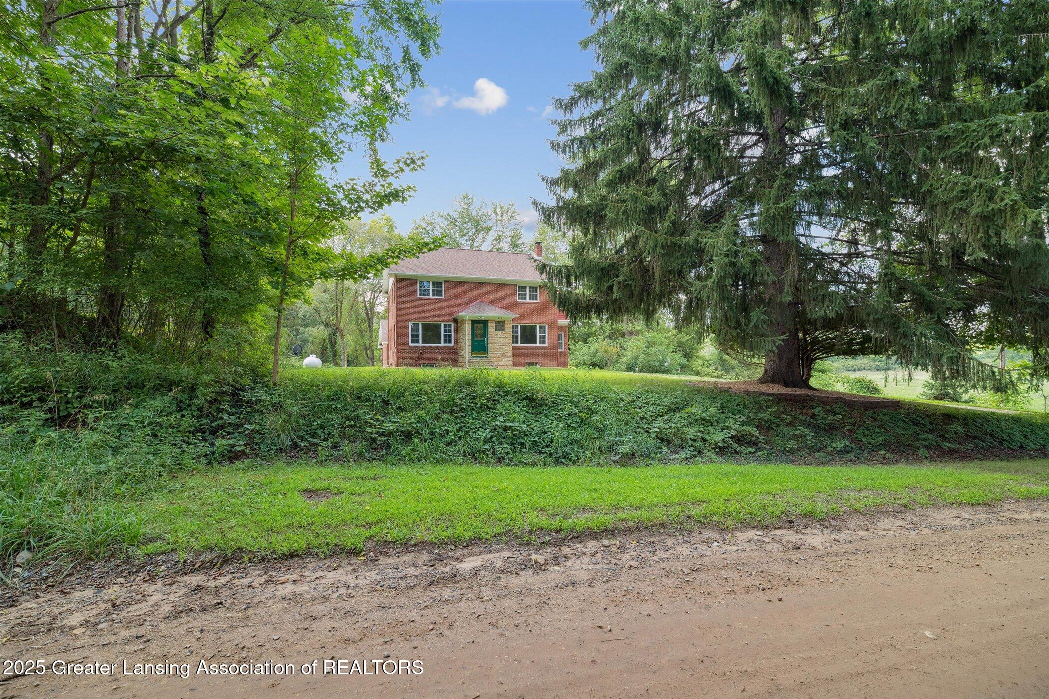 826 South Gunnell Road Eaton Rapids, MI 48827 - Photo 3 of 78 02-826-S-Gunnell-Rd-Eaton-Rapids-MI-4882