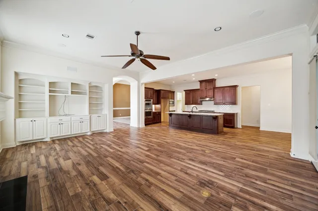 $589,000 | 5518 August Hill Drive, Kingwood, TX 77345