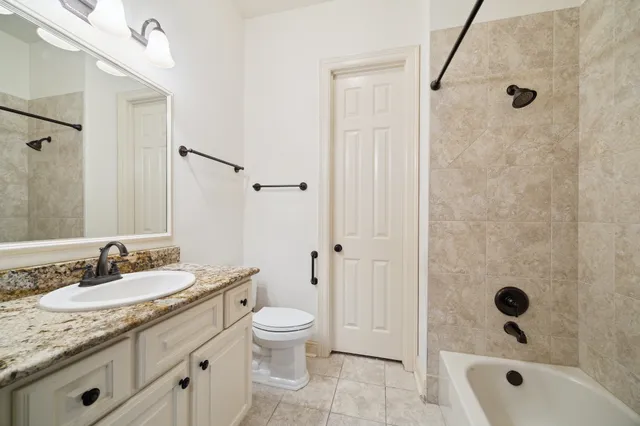 $589,000 | 5518 August Hill Drive, Kingwood, TX 77345