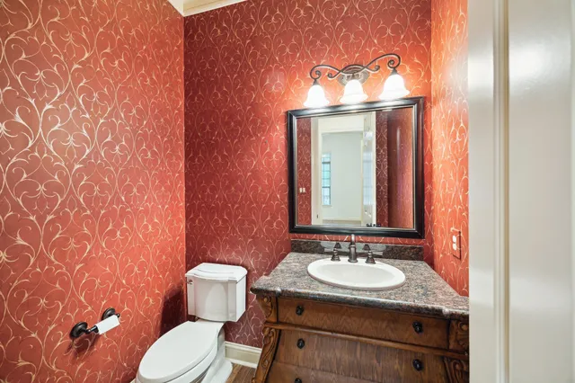 $589,000 | 5518 August Hill Drive, Kingwood, TX 77345