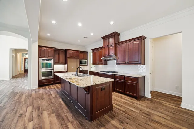 $589,000 | 5518 August Hill Drive, Kingwood, TX 77345