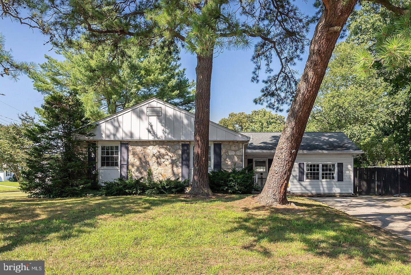 527 Boundary Road Pitman, NJ 08071 - Photo 1 of 21 Sprawling ranch on a quiet street in Pitman!