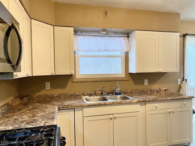 7515 Jefferson Road Ashtabula, OH 44004 - Photo 13 of 29