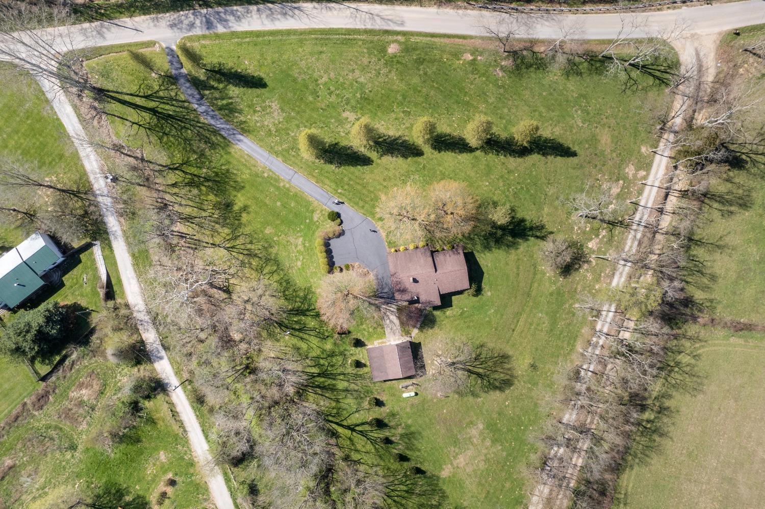9194 Day Hill-Arnheim Road Georgetown, OH 45121 - Photo 26 of 29