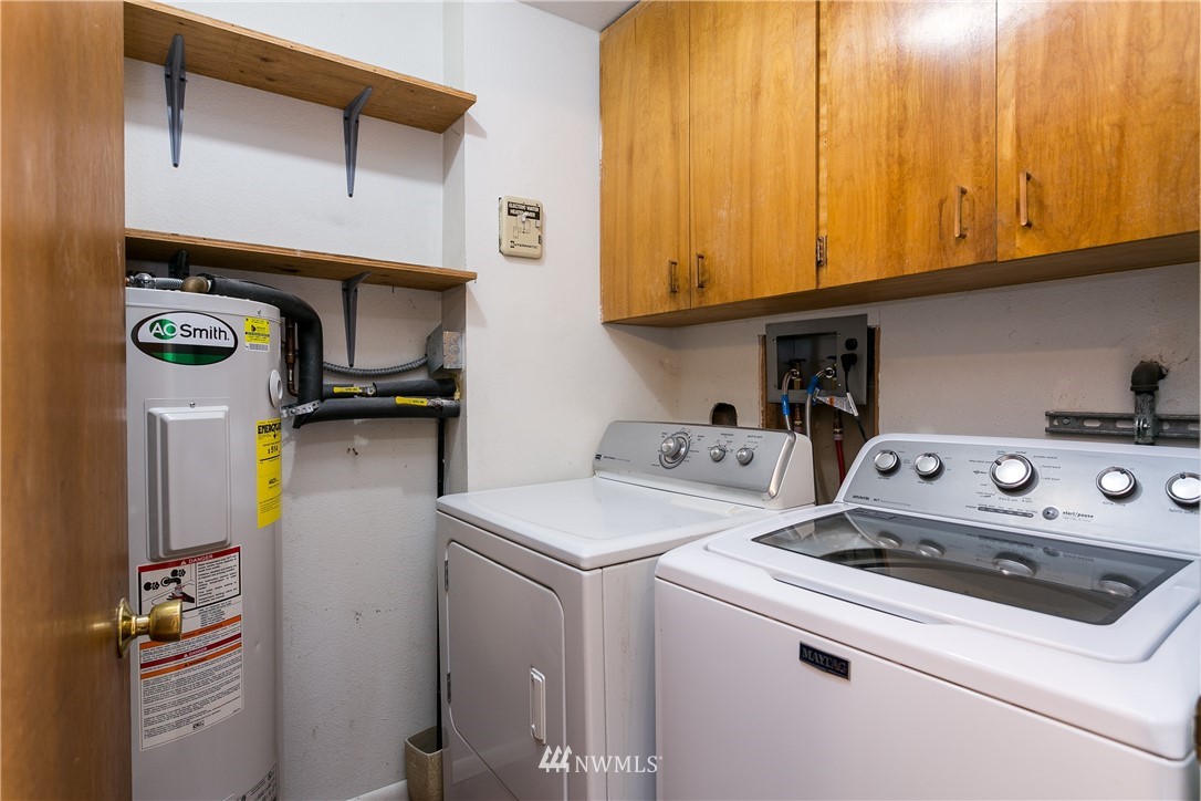 744 West Axton Road Bellingham, WA 98226 - Photo 15 of 23