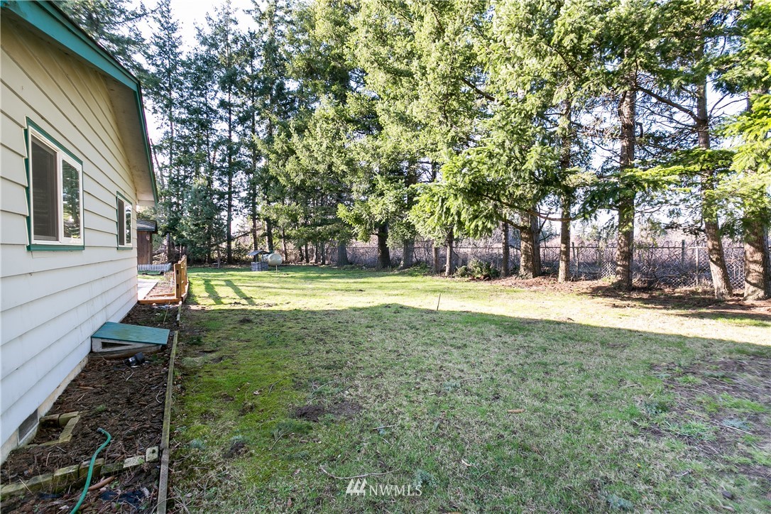 744 West Axton Road Bellingham, WA 98226 - Photo 6 of 23