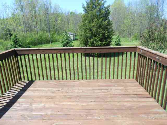 5631 South Corey Road Perry, MI 48872 - Photo 14 of 25 31102634-13.JPG