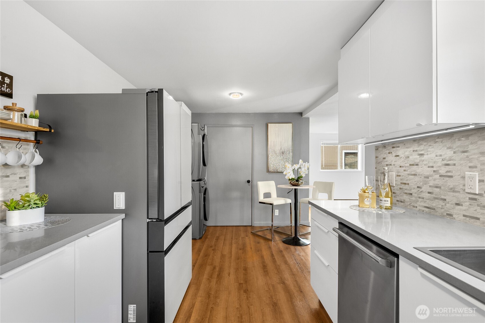 4515 Northeast 17th Place Renton, WA 98059 - Photo 5 of 34