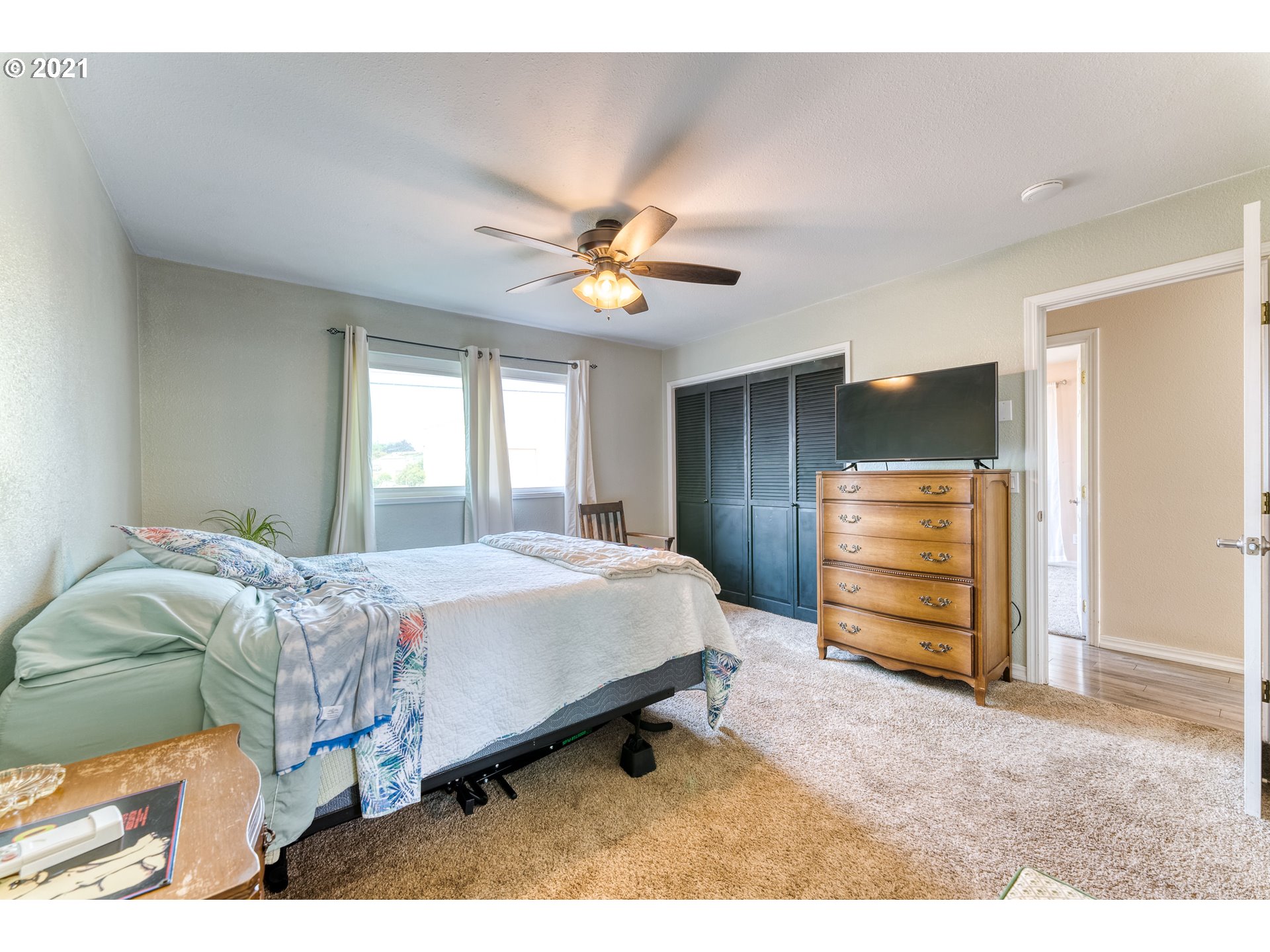 386 Tanbark Road Brookings, OR 97415 - Photo 11 of 15 Bedroom, Primary