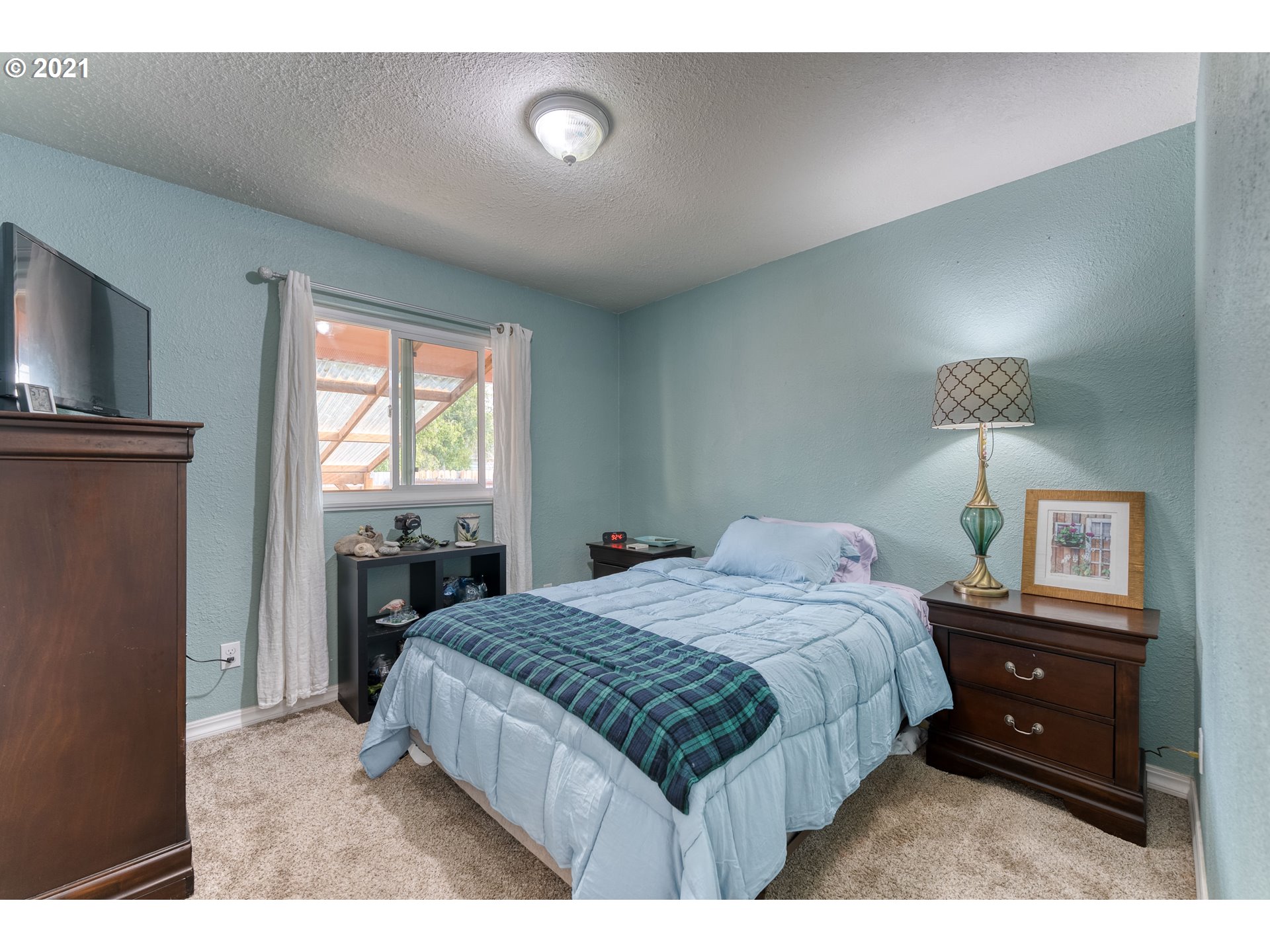 386 Tanbark Road Brookings, OR 97415 - Photo 10 of 15 Bedroom