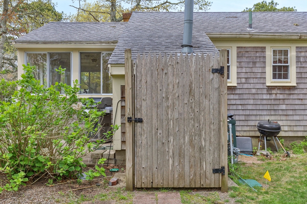 15 Squanto Road Yarmouth, MA 02664 - Photo 27 of 32