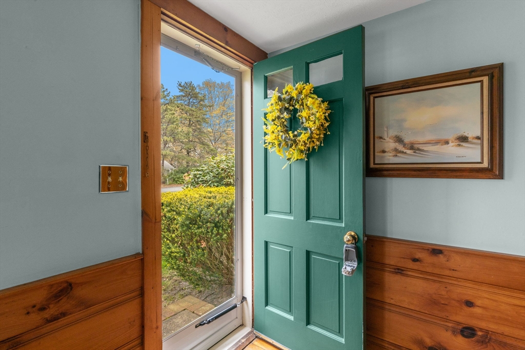 15 Squanto Road Yarmouth, MA 02664 - Photo 7 of 32