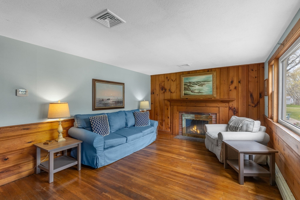 15 Squanto Road Yarmouth, MA 02664 - Photo 9 of 32