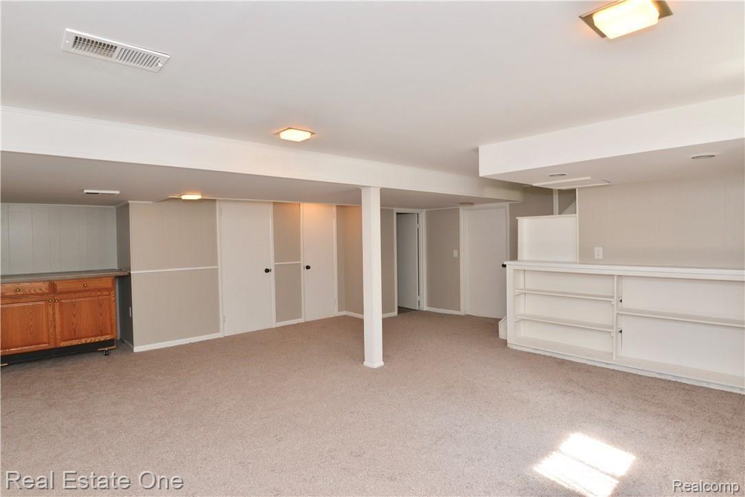 36762 Greenbush Road Wayne, MI 48184 - Photo 12 of 21 fullsizeoutput_23e5.jpeg
