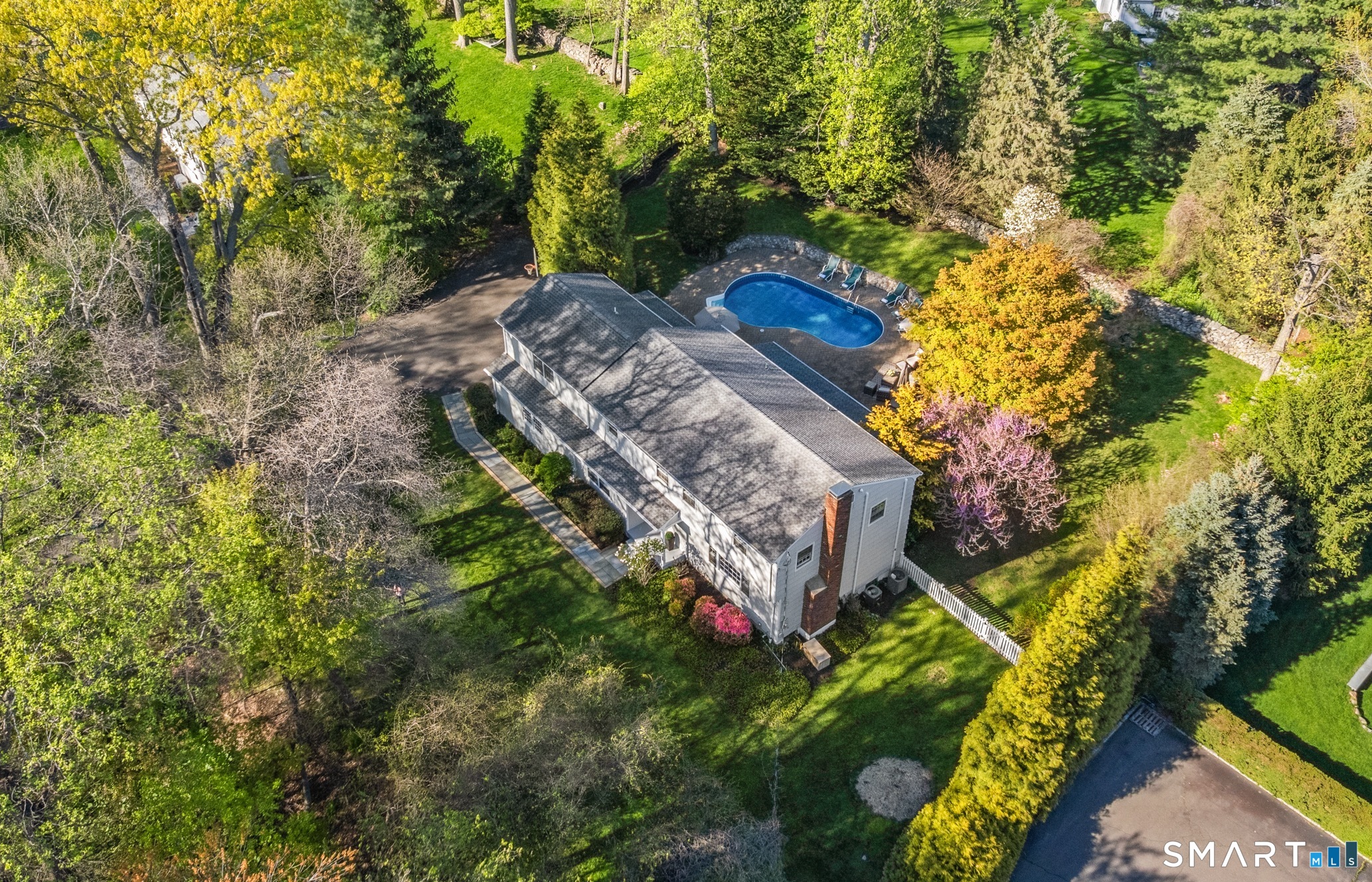 24 Burr School Road Westport, CT 06880 - Photo 39 of 40 This home has it all...location, lifestyle and pride of ownership. Time for you to call this your home and make your memories.